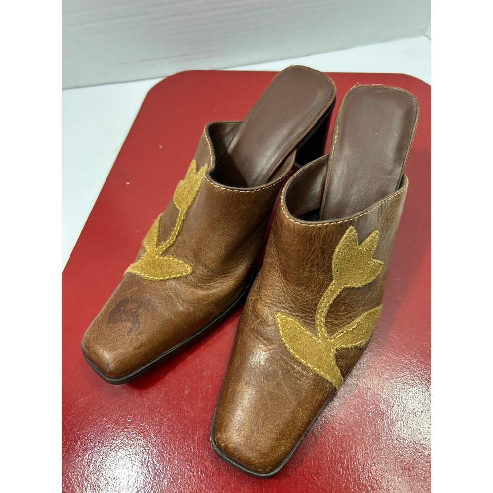 Vintage Naturalizer Mules 6.5M Brown Leather Suede Floral Square Toe Y2K Brazil